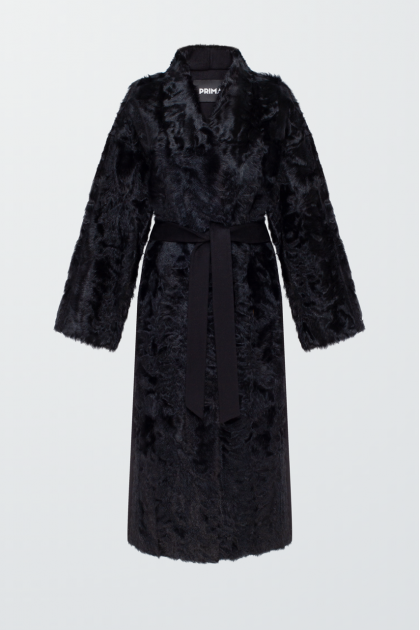 Long coat with lamb fur in black