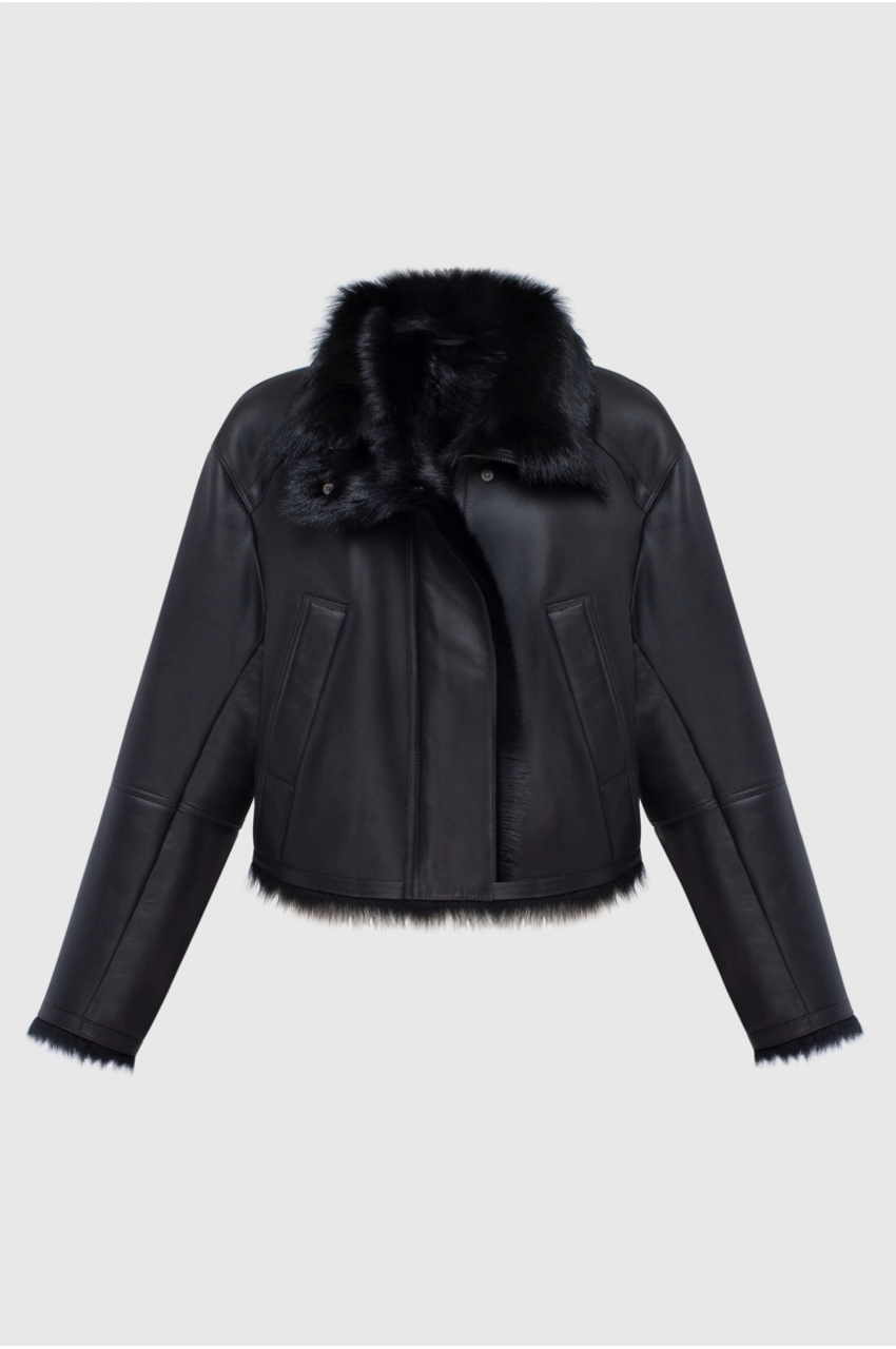 Short black Tuscan sheepskin coat