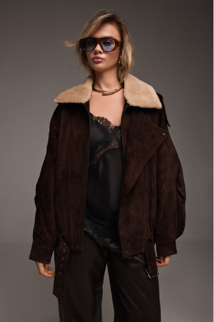 Brown suede jacket with fur collar