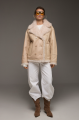 Beige sheepskin coat made of natural sheepskin