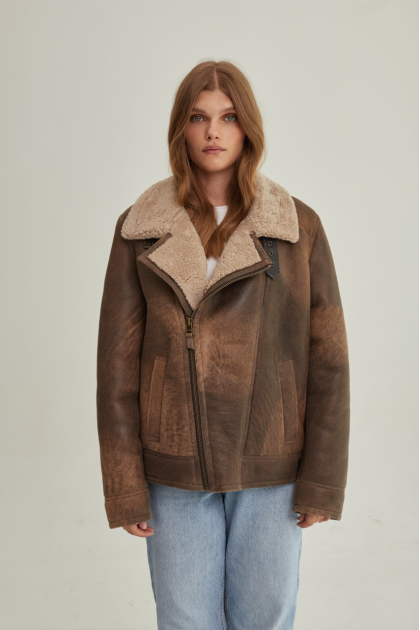 Women's vintage sheepskin coat