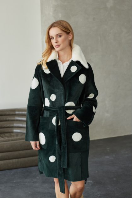 Green sheepskin coat with mink