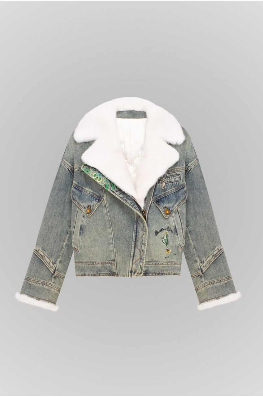 Denim jacket with white mink collar in VINTAGE style