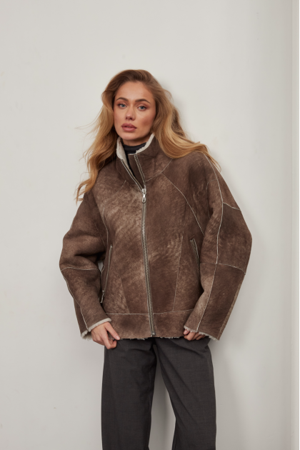 Women's vintage sheepskin coat