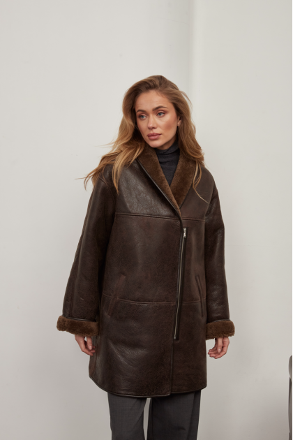 VINTAGE style sheepskin coat