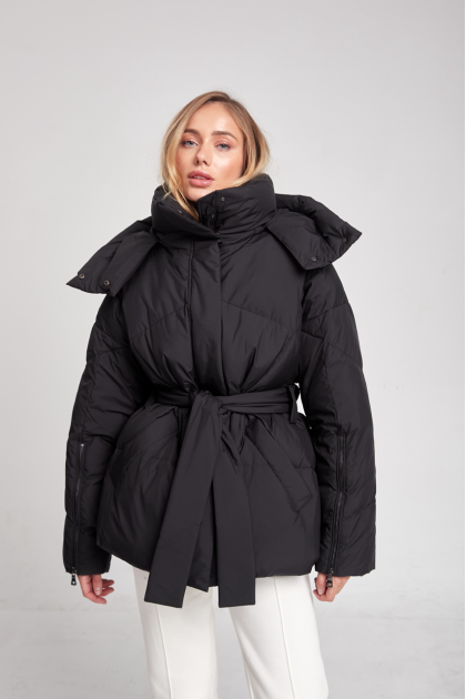 Black short down jacket