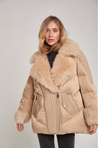 Down jacket with mink fur