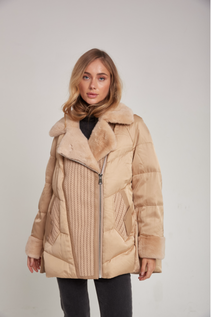 Down jacket with mink fur