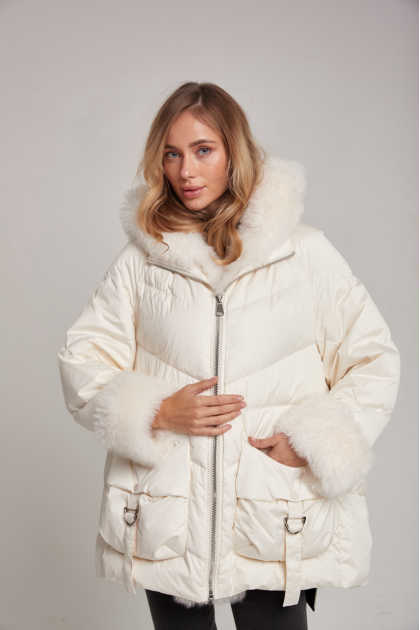 White down jacket with lamb fur