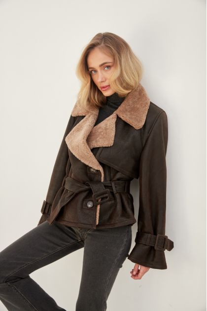 Short vintage sheepskin coat