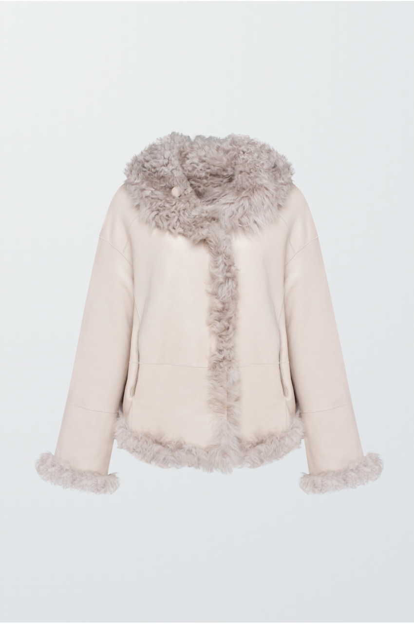 Short beige sheepskin coat with a hood made of natural sheepskin