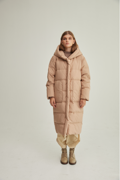 Women's beige down jacket