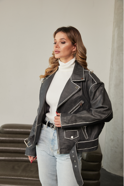 VINTAGE-style leather jacket