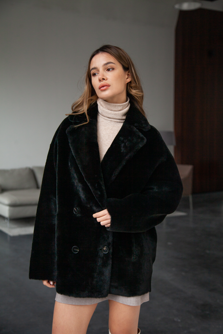 Women's double-sided sheepskin-jacket of black color
