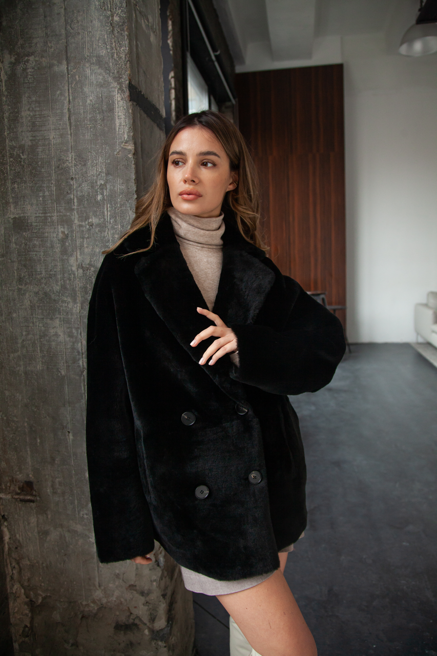 Women's double-sided sheepskin-jacket of black color
