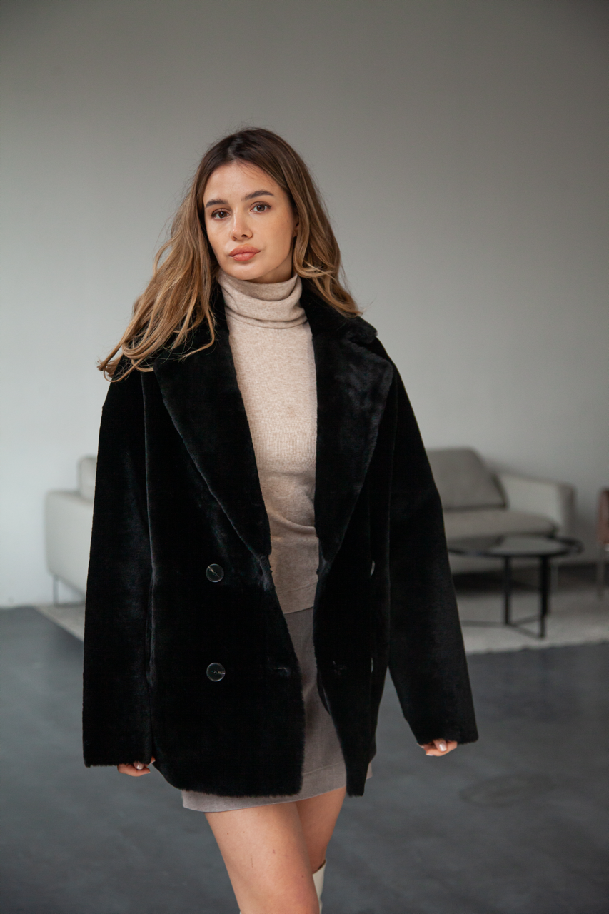 Women's double-sided sheepskin-jacket of black color