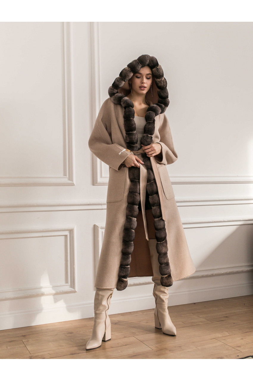 Alpaca coat with chinchilla fur