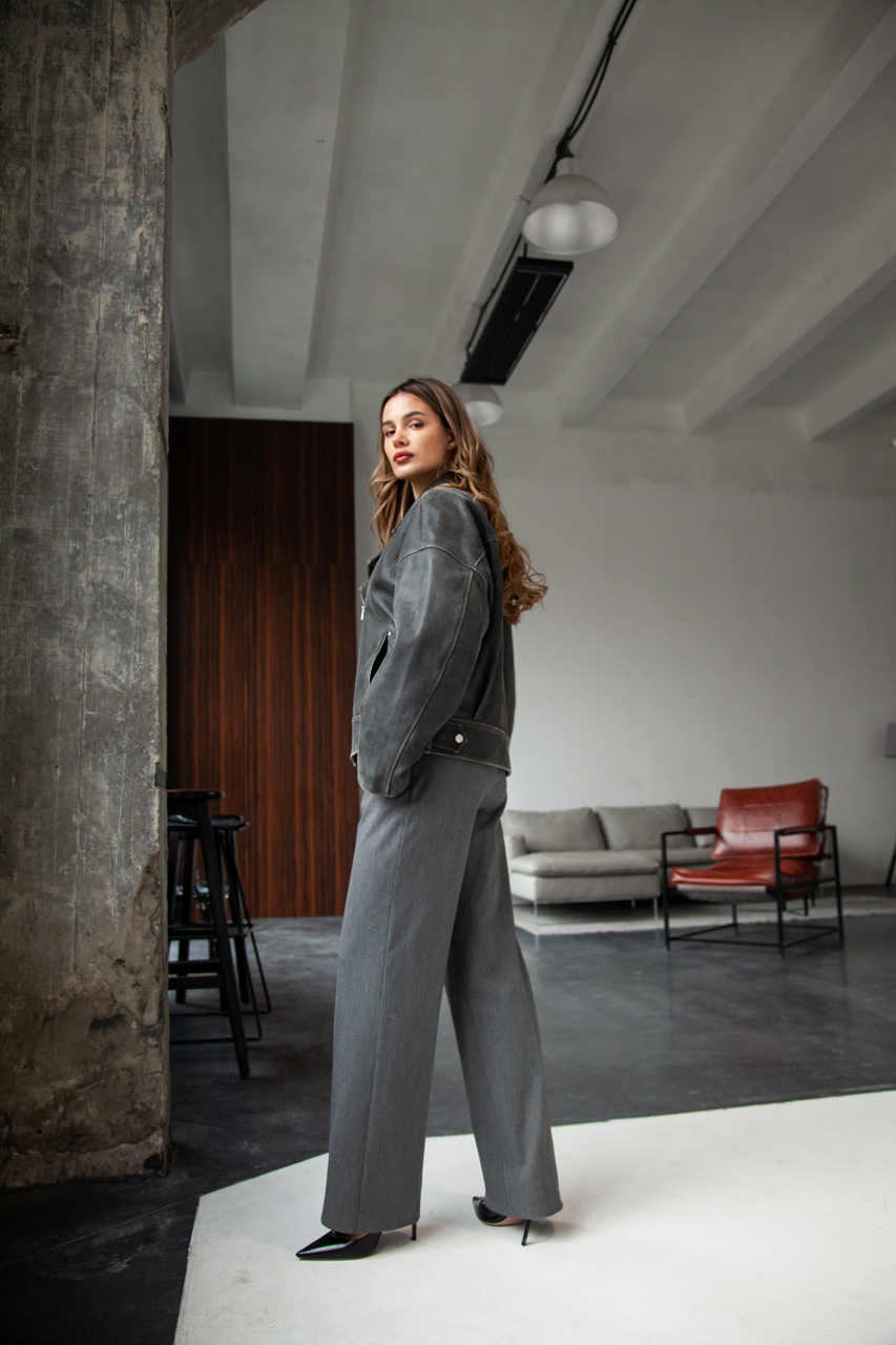 VINTAGE style women's jacket made of natural gray leather