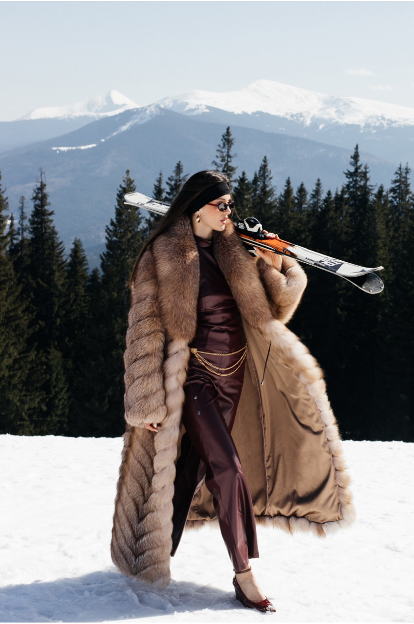 Long light brown fox fur coat with cascading effect Long light brown fox fur coat with cascading effect